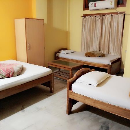 Dispur Lodge Ґувахаті Екстер'єр фото