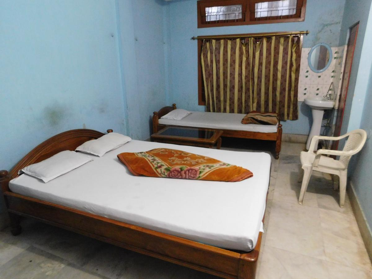 Dispur Lodge Ґувахаті Екстер'єр фото