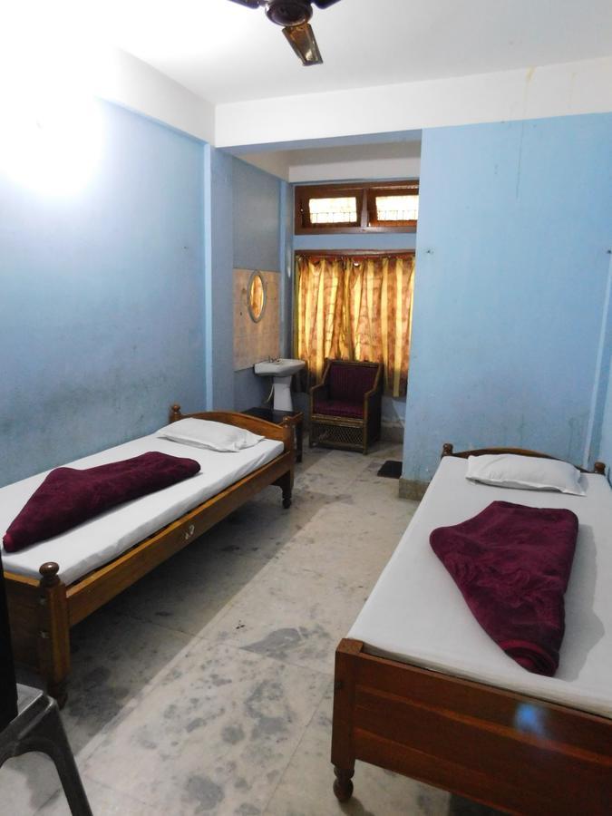 Dispur Lodge Ґувахаті Екстер'єр фото