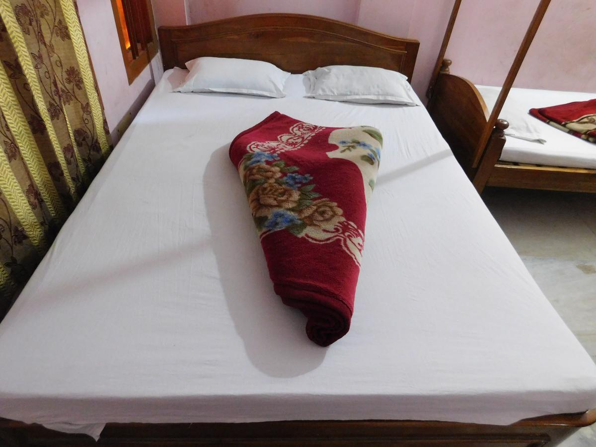 Dispur Lodge Ґувахаті Екстер'єр фото