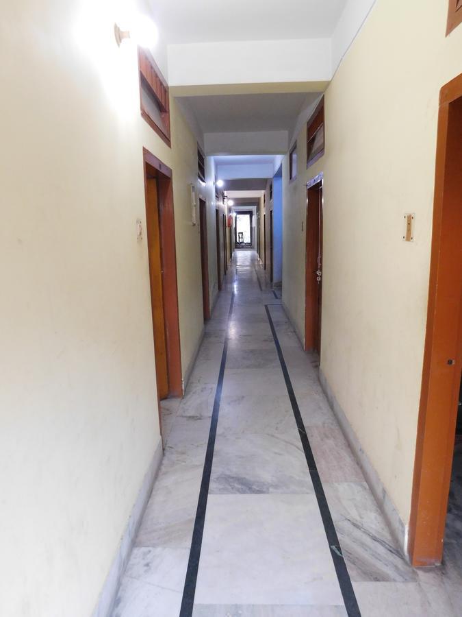 Dispur Lodge Ґувахаті Екстер'єр фото