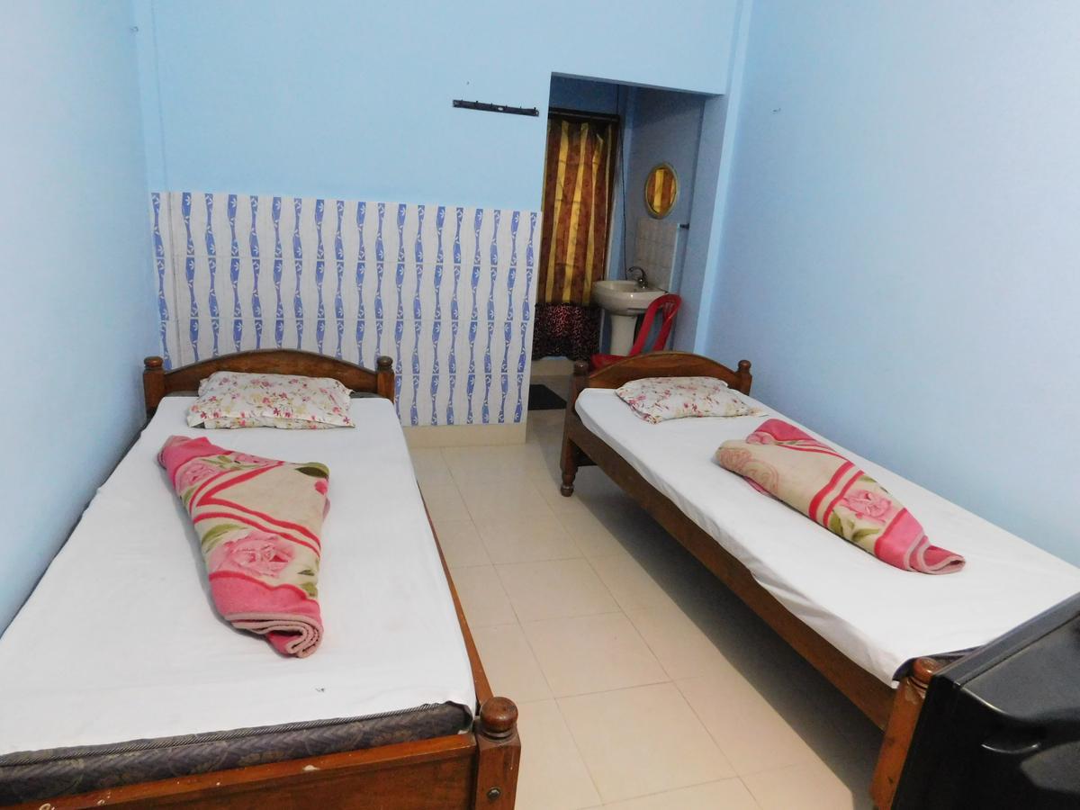 Dispur Lodge Ґувахаті Екстер'єр фото