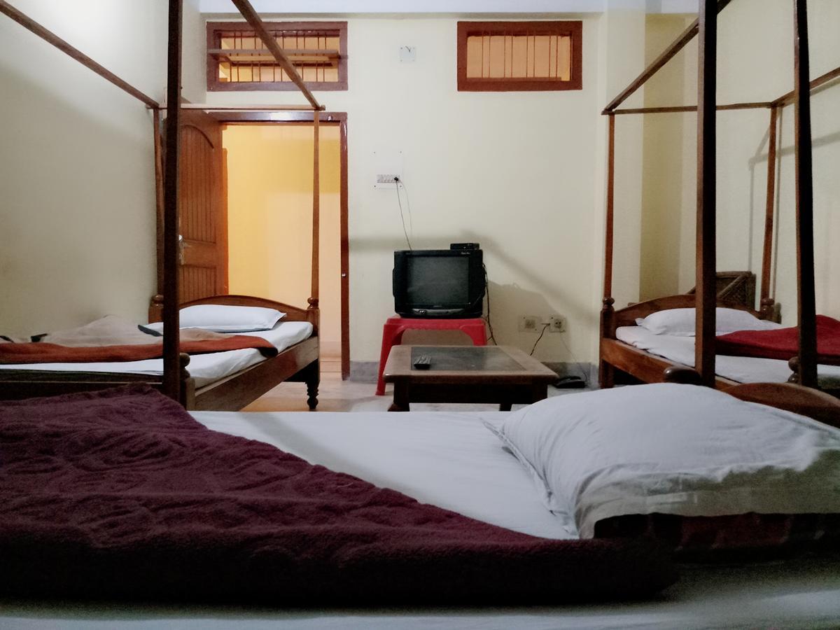 Dispur Lodge Ґувахаті Екстер'єр фото